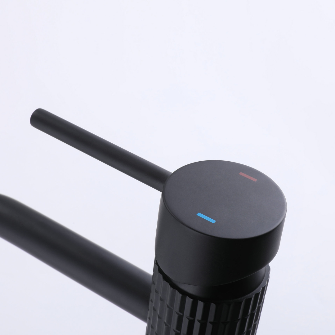 Hoge wastafelkraan Angelica - Matte black